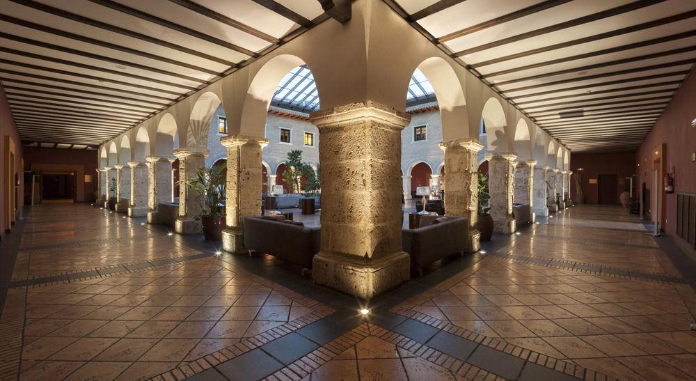 Ac Hotel Palacio De Santa Ana By Marriott Valladolid Exteriér fotografie The interior of the hotel