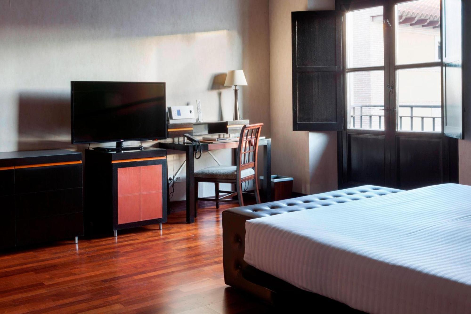 Ac Hotel Palacio De Santa Ana By Marriott Valladolid Exteriér fotografie