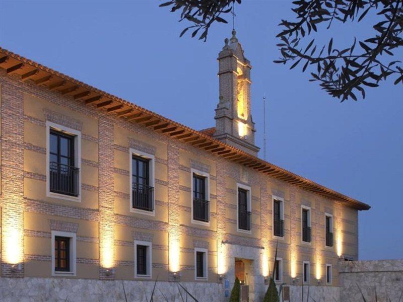 Ac Hotel Palacio De Santa Ana By Marriott Valladolid Exteriér fotografie The monastery of San Jeroni de Cotalba